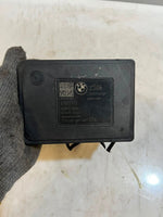 Load image into Gallery viewer, 2018 BMW 320i F30 F31 F32 Abs Pump Control Module 6881172 OEM