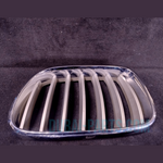 Load image into Gallery viewer, 7210725 7210726 Ornamental  Front Bumper Grill Front L+R  OEM BMW X3 F25
