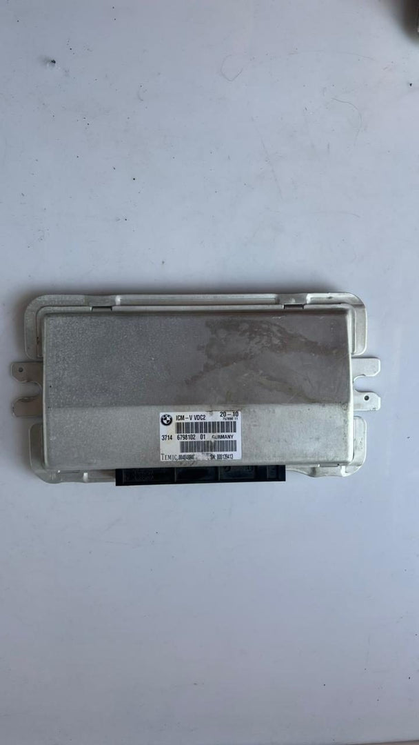 2010 BMW 750Li Suspension Control Module 6798102 7' 740i, 740Li, F01, F02, F03, 