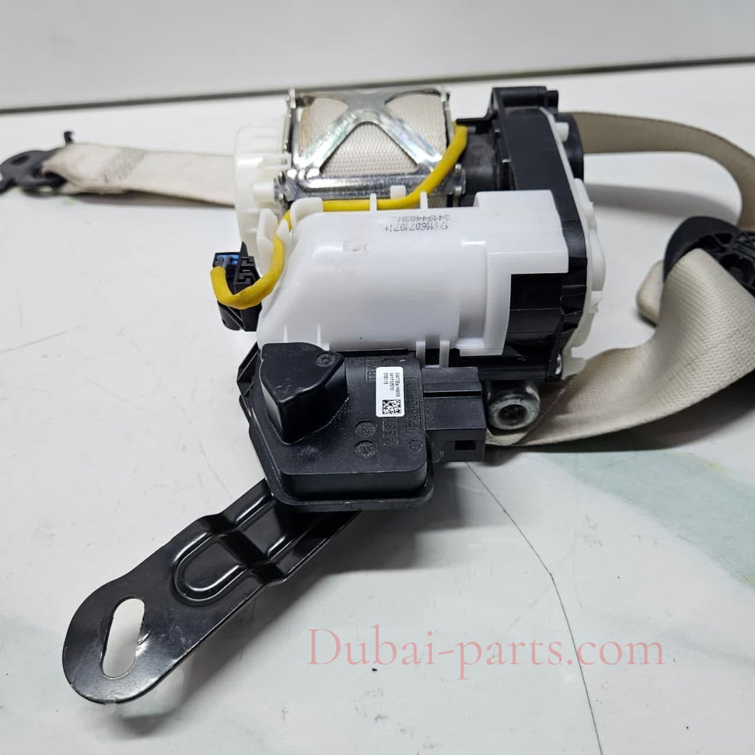 OEM BMW 7 Series G11 G12 Front Seat Belt Front Left 7402423