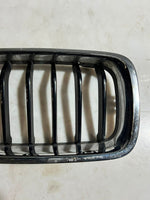 Load image into Gallery viewer, 2016-2018 BMW 3 Series F30 F31 F35 F80 330e Front BUMPER Grille 7295442 OEM