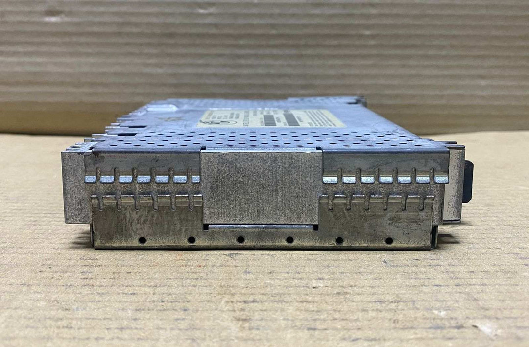 2008-2009 BMW 3-Series E90, 5-Series E60 E61, and X5 E70  328i Satellite Radio C