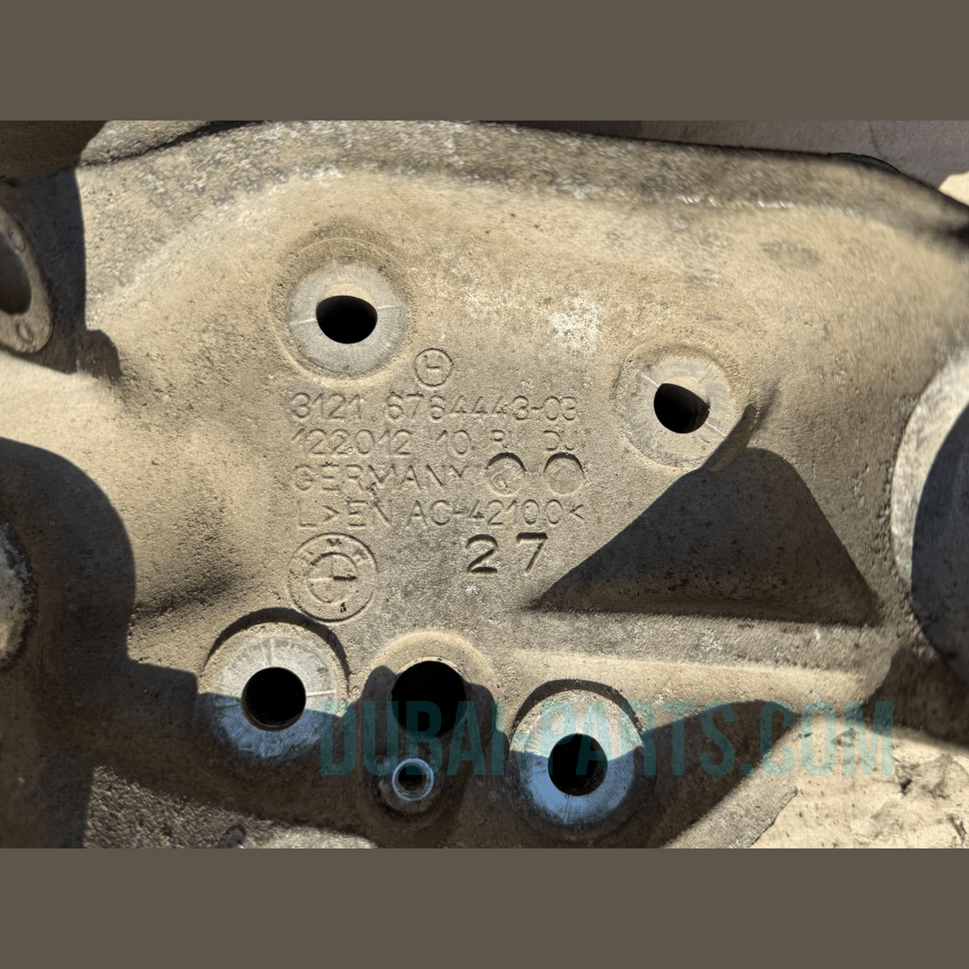 BMW 335IS - Front LEFT Spindle Knuckle W/ Wheel Bearing carrier  6764443