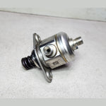 Bild in die Galerieansicht laden, 7847204 BMW M3 High Pressure Fuel Pump 7847204 2015-2021 F80 M3 F82 F83 M4 OEM