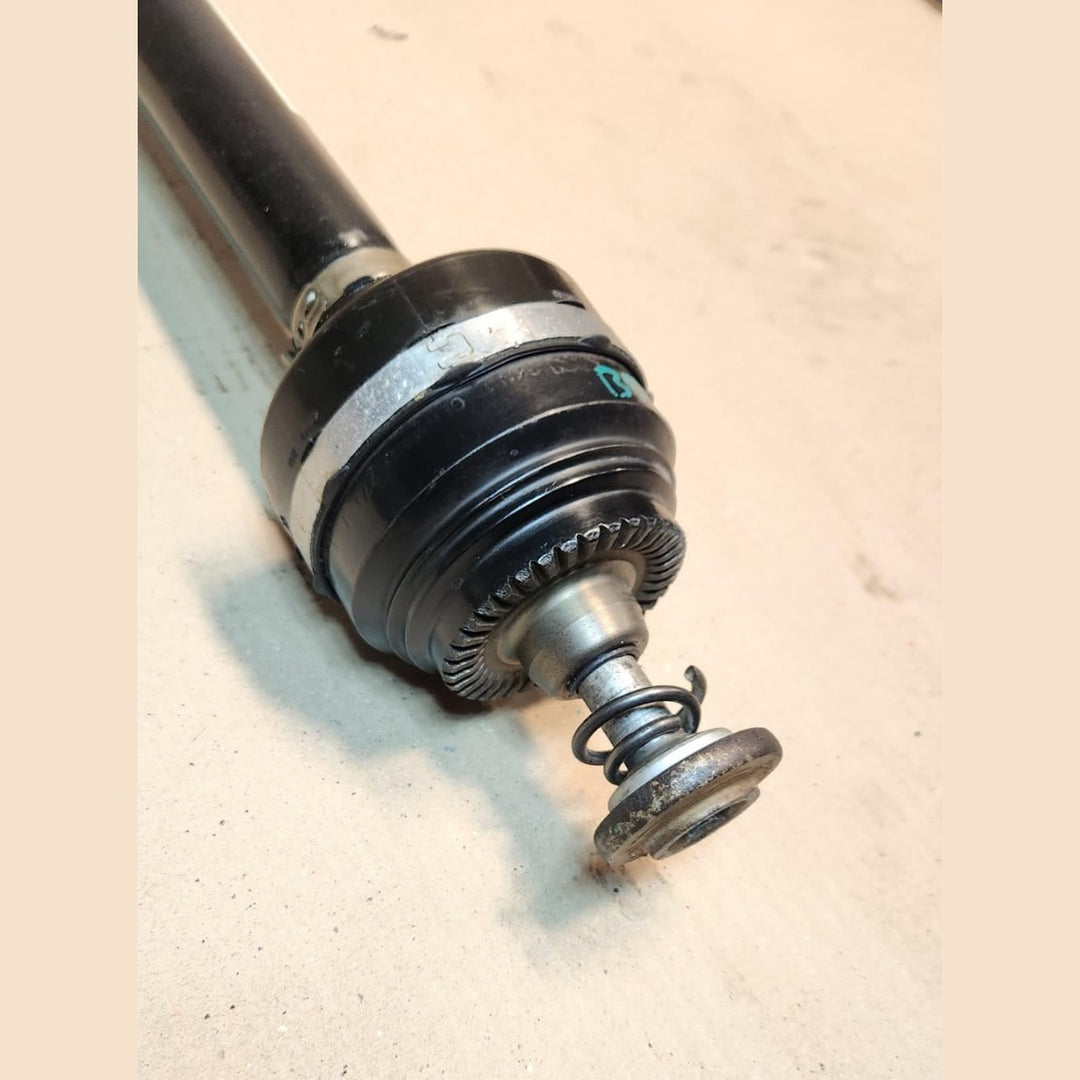 2017-2018 BMW 640i Rear Axle Shaft 8639457 G32 640i G11 740i and G12 740i 
