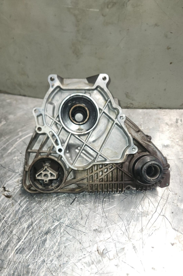 2011-2013 BMW X5 Transfer Case 7643758 E70 E71 X5 X6 ATC45L