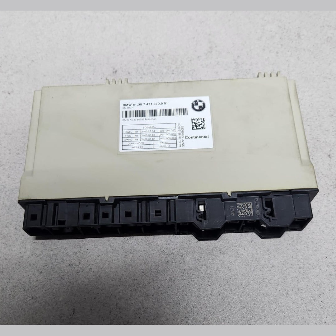 2017-2019 BMW 530i Front Memory Seat Control Module 7471370 G30 G31 G32 G11 G12
