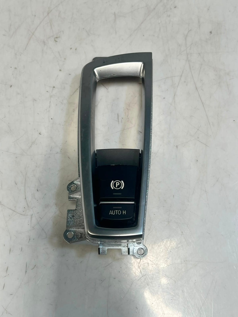 2012-2018 BMW 640i 5 Series F11 6 Series F06 Parking Brake Switch 9385029 oem