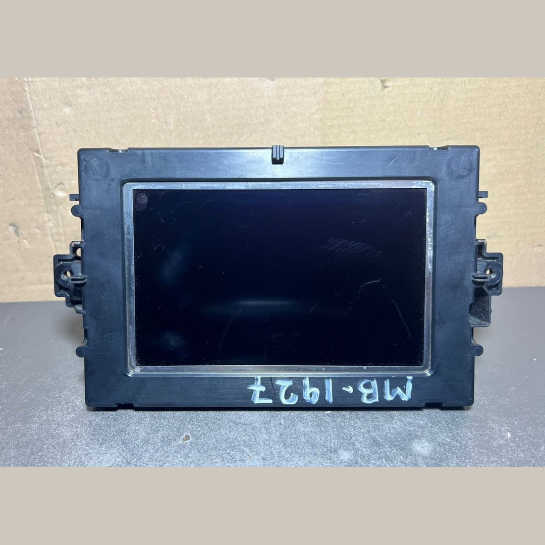 Mercedes W172 SLK GPS Navigation LCD Display Monitor Screen A172 9004004 OEM