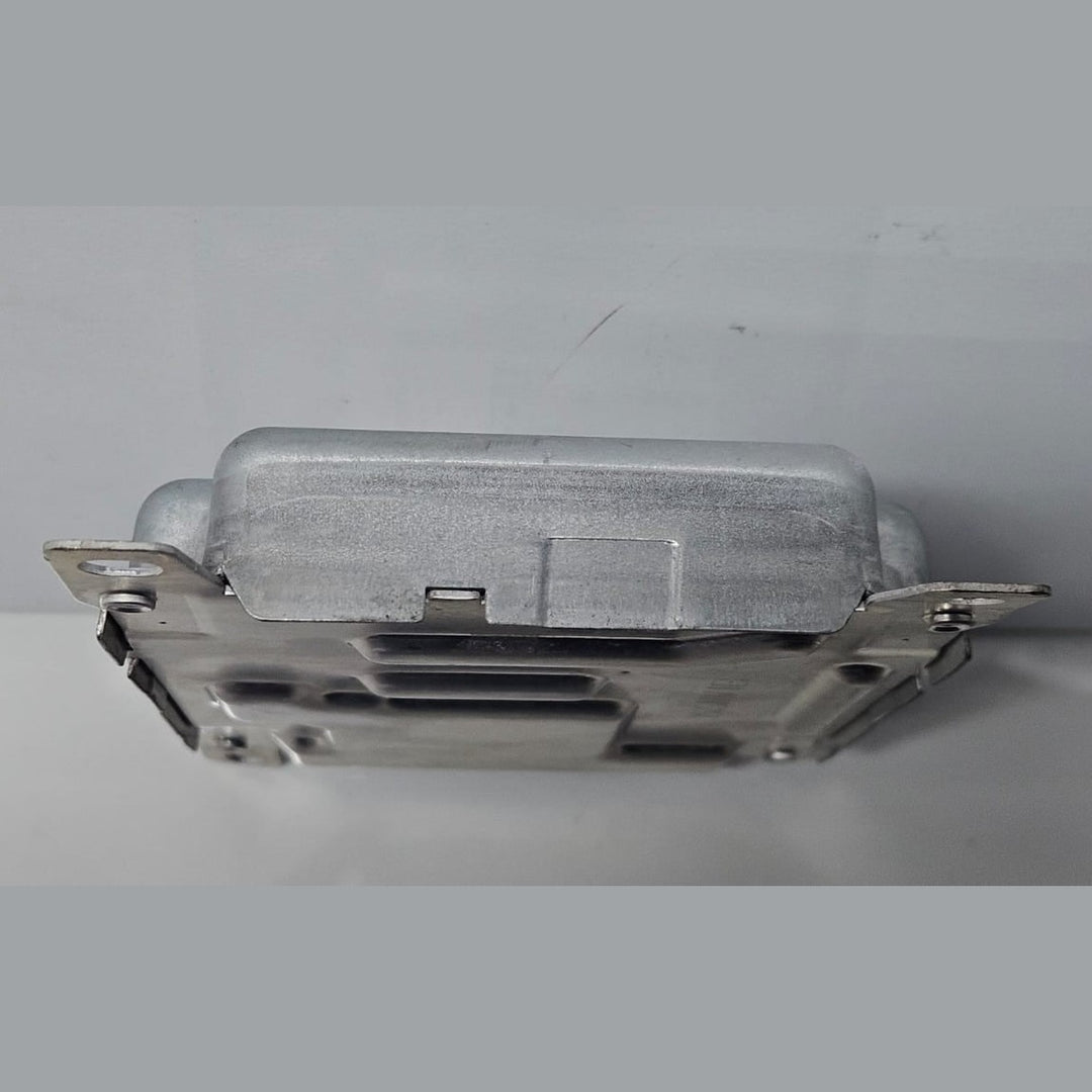 8779580-BMW G11 G12 G30 Battery Charging Module OEM