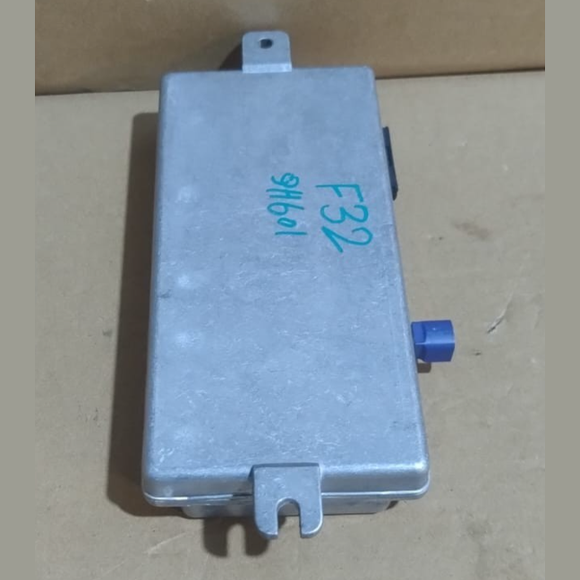 BMW F20 F30 F10 F11 F15 REAR VIEW CAMERA CONTROL MODULE P/N 9302256