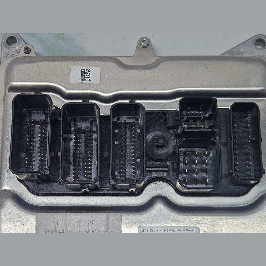 BMW X1 20i E84 N20 ENGINE CONTROL UNIT ECU ONLY DME 8661466 OEM