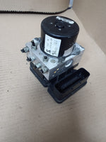 Load image into Gallery viewer, 2005-2007 BMW 3 Series E90 E91 E92 E93 330i 335i 330d ABS Pump/Module 6776069