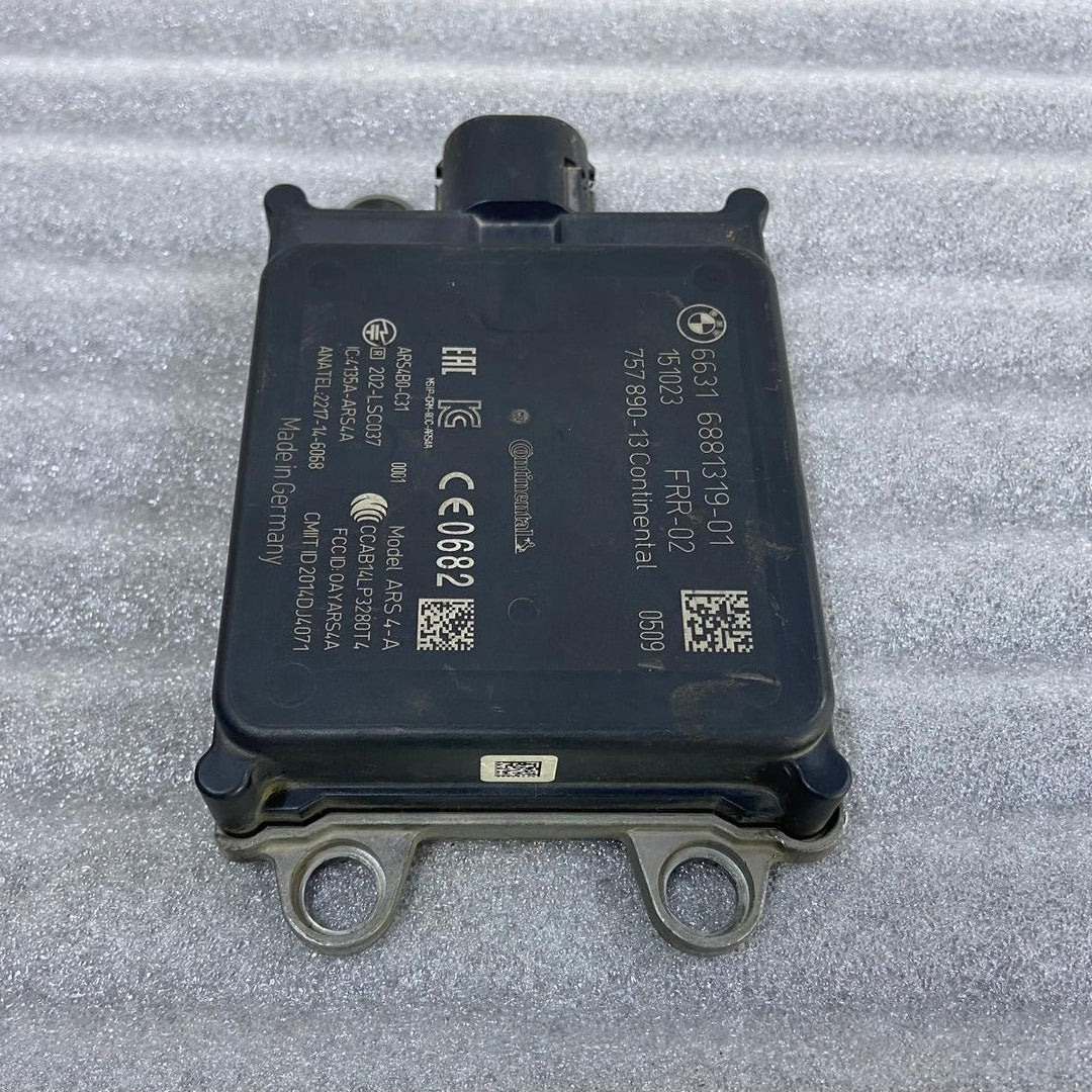 OEM BMW 7 G11 G12 ACC cruise control sensor radar 6881319 Continental