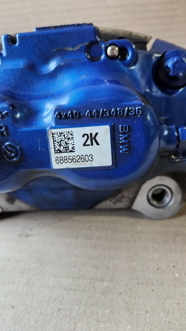 BMW Front Brake Caliper 688562603 3 Serie G20 G21 and 4 Series G22 G23 G24 G26  