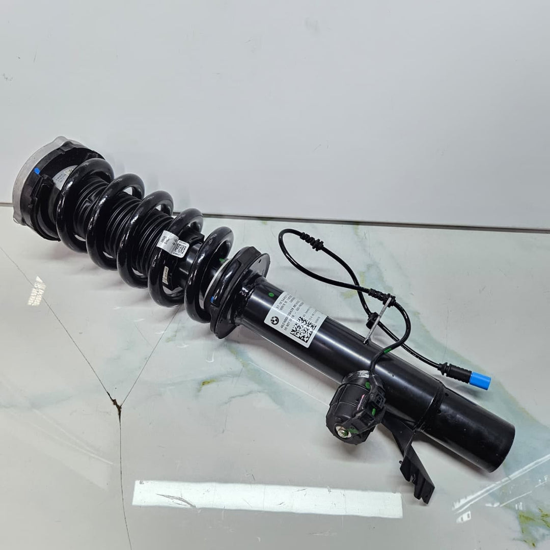 2023 BMW X5 G05 LCI X6 G06 Front Left Shock Absorber 5A45211