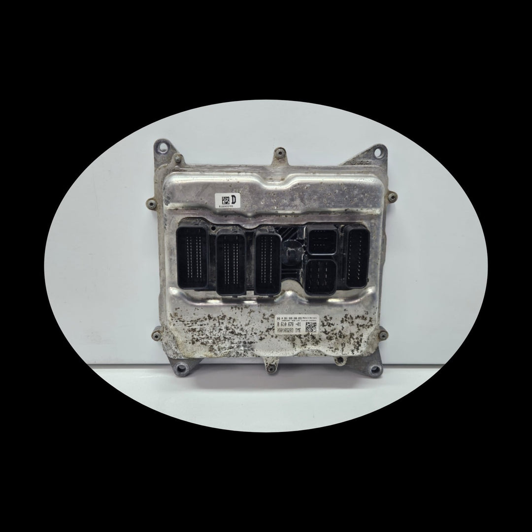 8610678-2011-2015 BMW X1 E84 N20B20A Engine Control Unit DME ECU Only OEM