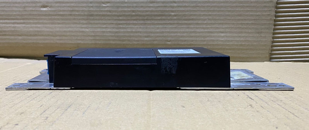 2012-2015 BMW M3 X1 F48 F49 and X3 F25 Telematic Control Module 9389660