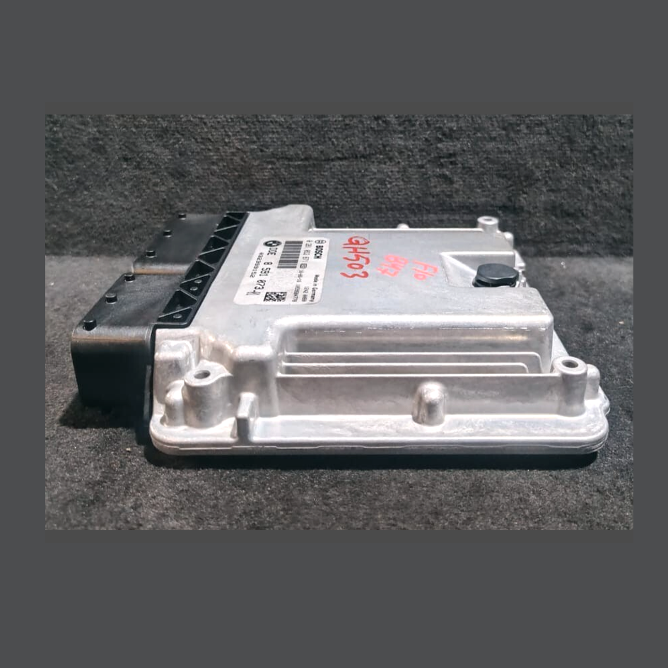 BMW 520D 2014 DIESEL F10  Engine CONTROL UNIT  ECU Diesel B47 8591073