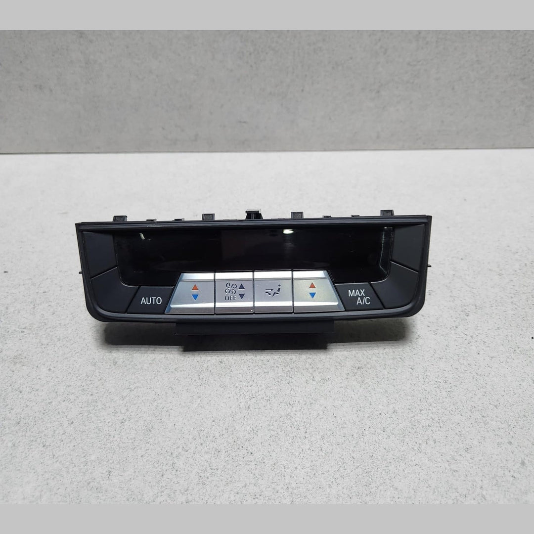 2020-2023 BMW M8 Climate Control Panel Rear 9462514 F93 M8 G05 G06 G07