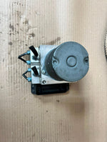 Load image into Gallery viewer, 2007-2013 BMW X5 E70 ABS HYDRAULIC PUMP Control Module 6854702 OEM