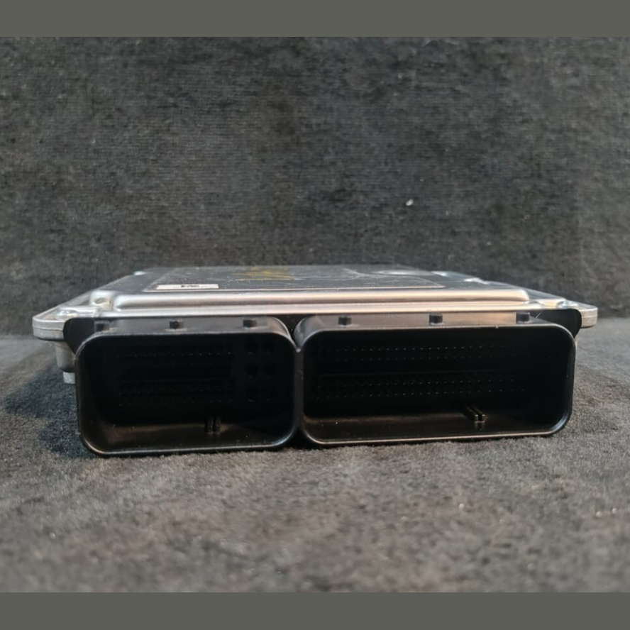 BMW 1 3 5 Series N47N F20 F21 F30 F31 F10 F11  DDE ENGINE CONTROL UNIT  8574380