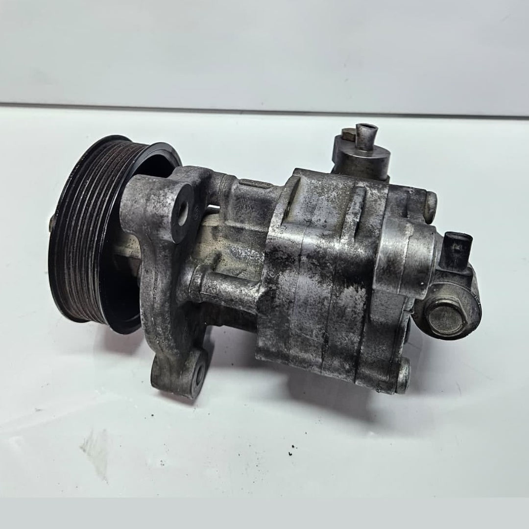 6796456-2010-2013 BMW X5 E70 X6 E71 4.4L GAS N63 Engine Power Steering Pump OEM