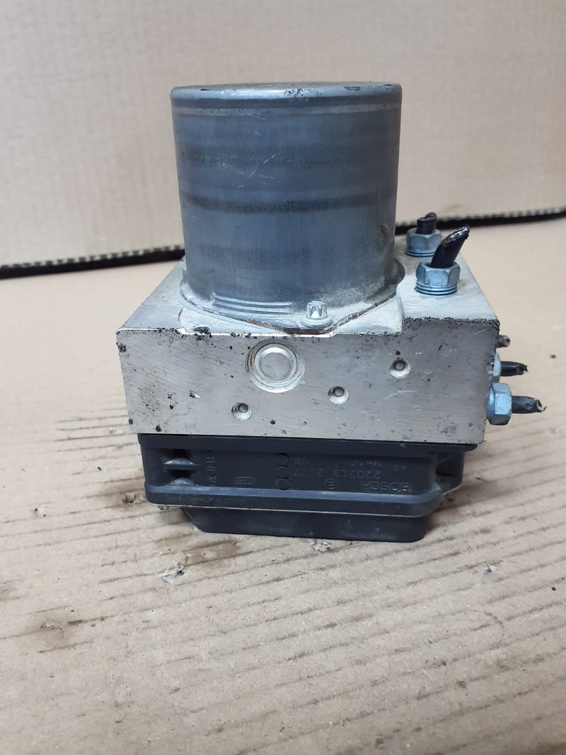 2010-2015 BMW X1 E84 ABS/DSC ANTI LOCK BRAKE Pump 6860216 OEM