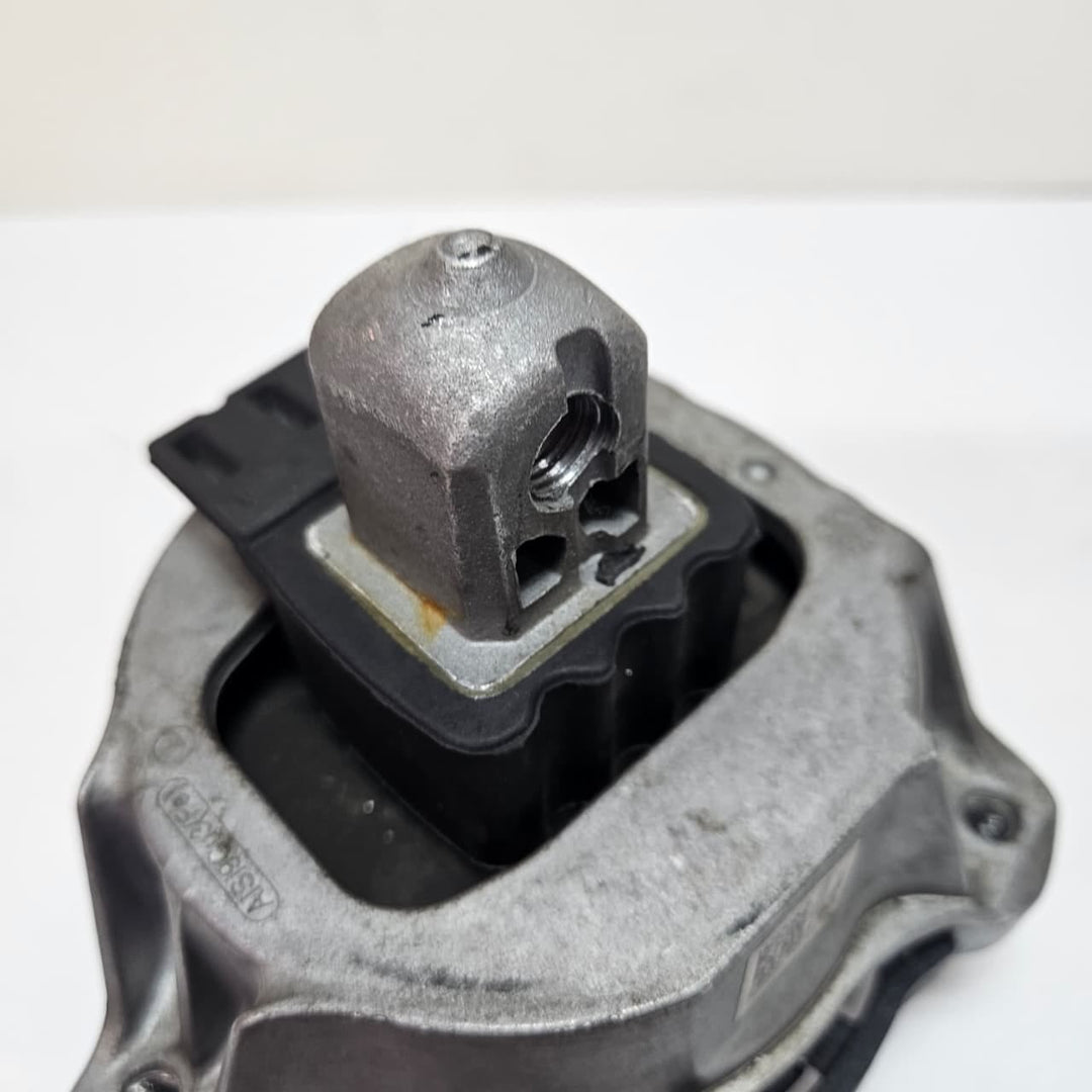 2020 BMW X5 G05 X6 G06 X7 G07 Engine Motor Mount 2987951