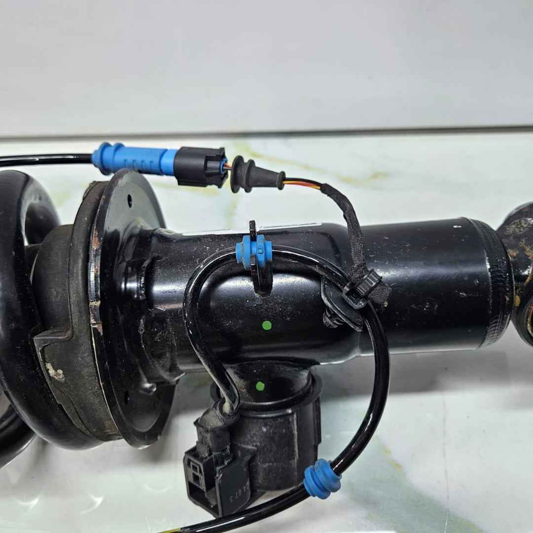 2023-2026 BMW XM G09 Rear Right Side Shock Absorber ASSYMBLE  5A3AE96 