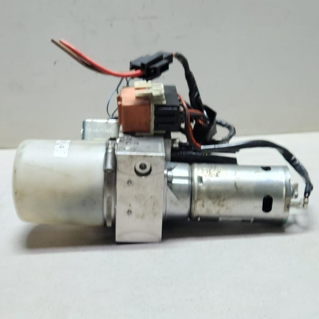 2014-2021 BMW 220i Convertible Top Hydraulic Pump 7310756 2 Series F23 OEM