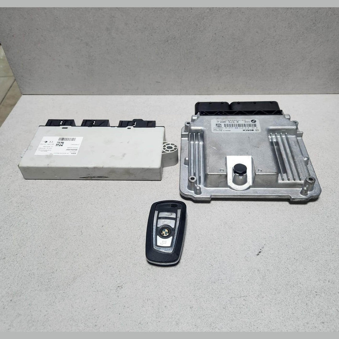 BMW Engine Control Unit DDE8574380 F10 F11 520D DIESEL X3 F25 ECU SET