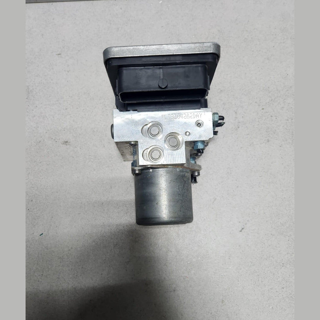 2017-2021 BMW X3 Abs Dsc Pump Control Unit 6889162 X3 X4 G01 G02 and F25 