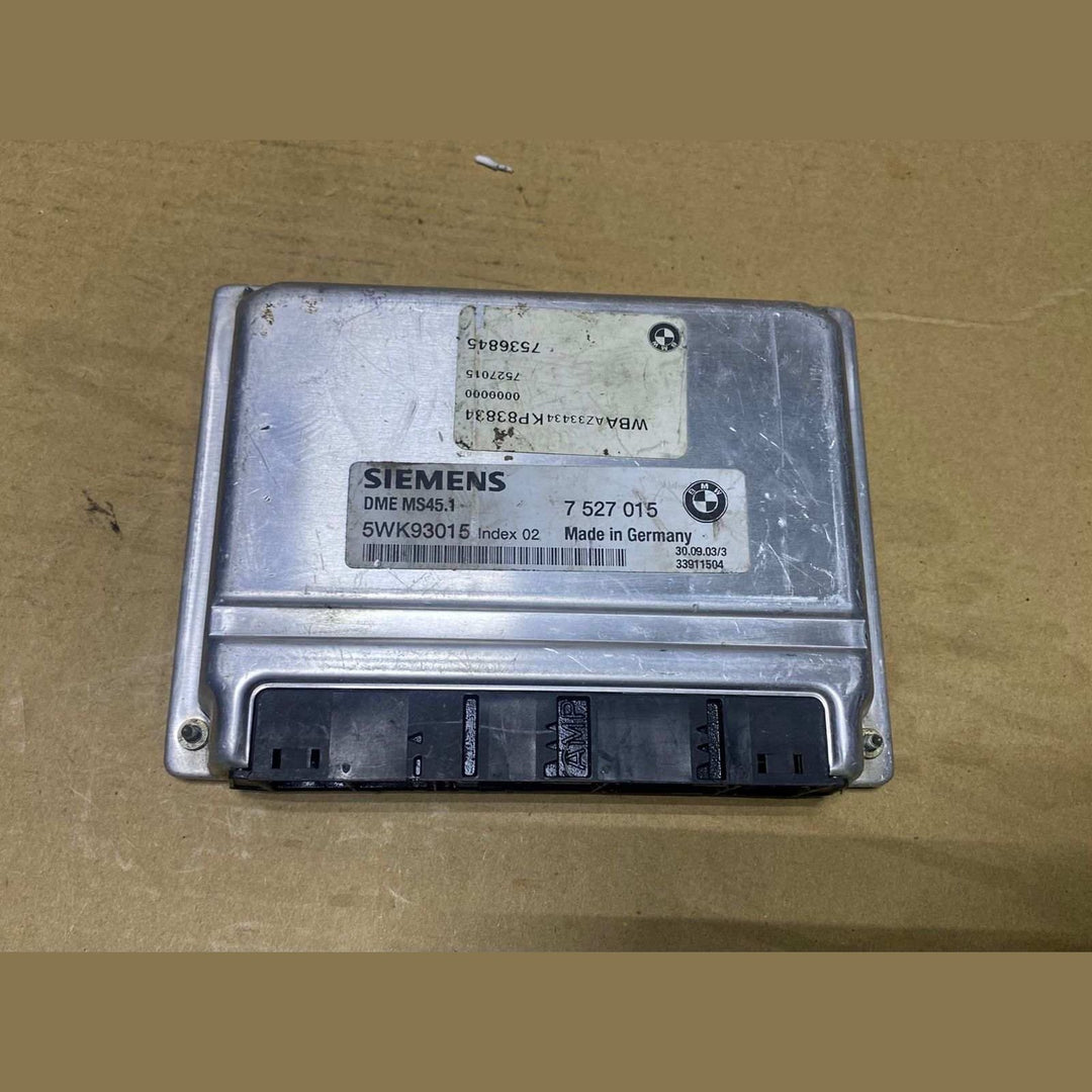 BMW 2002-2005 330i and 325ci  Engine Control Unit 7527015