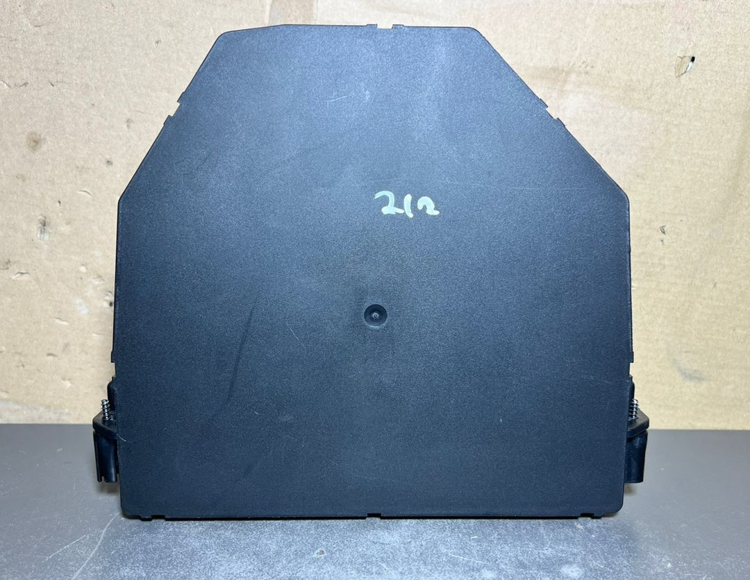 10-16 Mercedes-Benz W212 W204 Front SAM Module Relay Fuse Box A212 9000006 OEM
