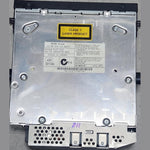 Bild in die Galerieansicht laden, 2007-2008 BMW X5 Cd Changer 9133085 X5 E70