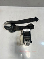 Bild in die Galerieansicht laden, 2006-2013 BMW X5 E70 Front Right Seat Belt Retractor 3061430