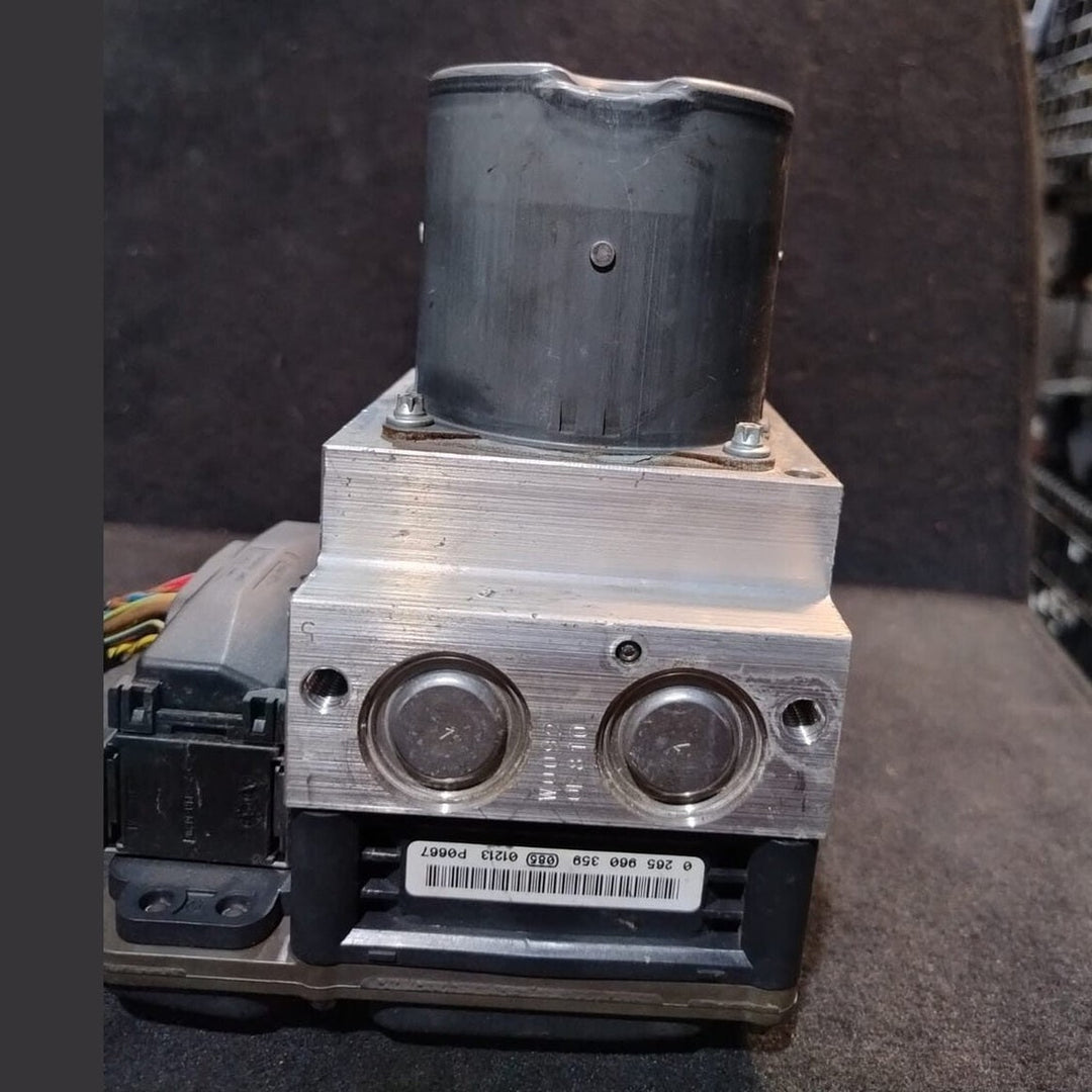 BMW  ABS(Anti-lock Braking System ) CONTROL UNIT MODULE  UNIT  6798289 E70 X5