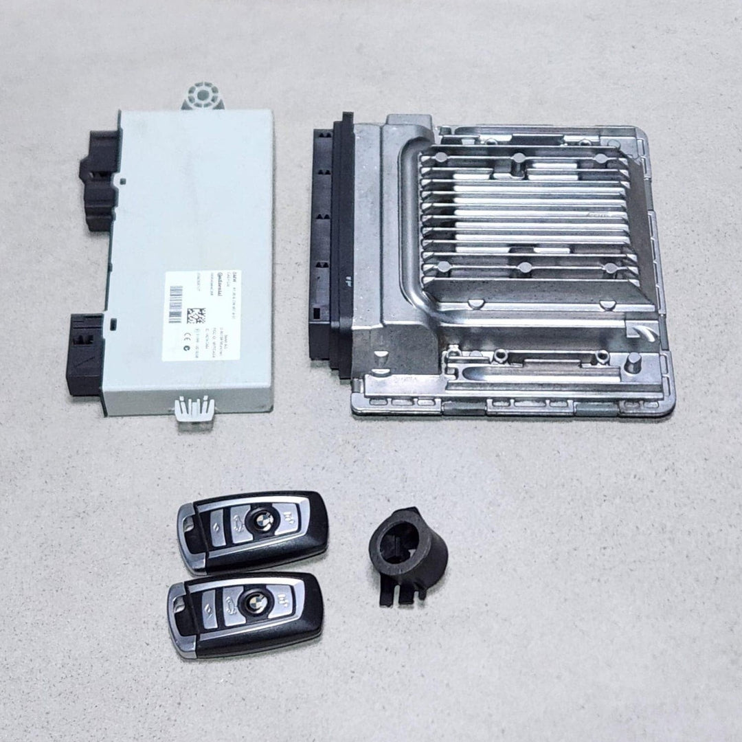 2011-2013 BMW F02 740Li N54 Engine Control Unit 7600090 7 SRE AUTOMATIC ECU SET