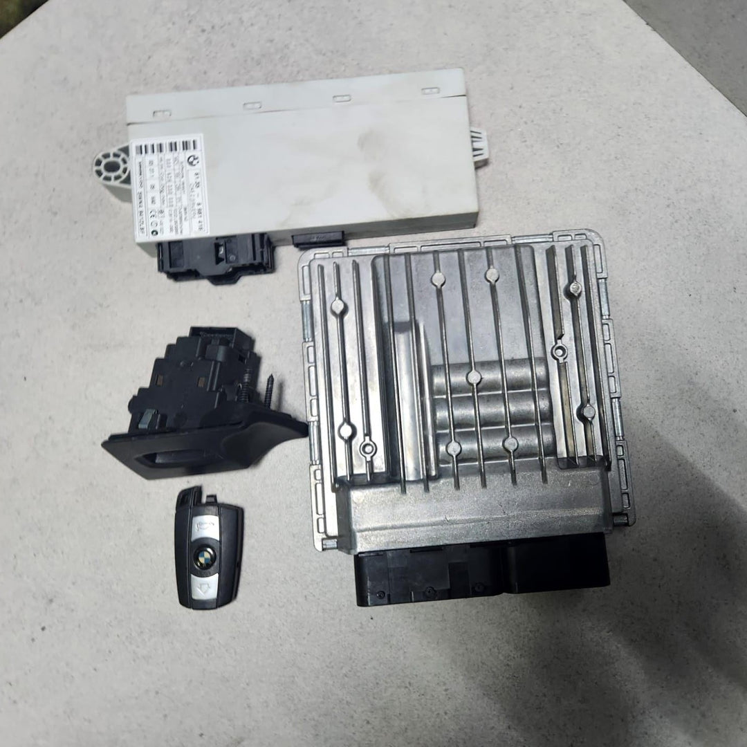 BMW Engine Control Unit Set MSV70 7559178 E60 E61 525I 530I ECU SET 