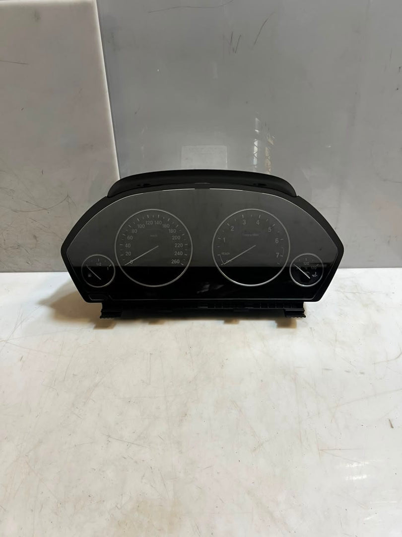 2016 BMW 3 Series F30 F31 F32 F34 320i SPEEDOMETER Instrument Cluster 6804979