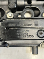 Load image into Gallery viewer, BMW F20 F22 F21 E90 E91 E92 E93 Cylinder Head Valve Cover 8589941 OEM
