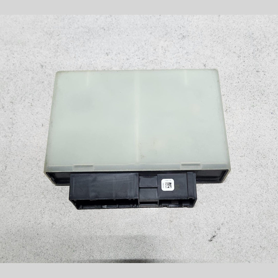 2017-2020 BMW 530i Adblue Control Module 8481599  G01 G02 G11 G12 G30 G31 G32 