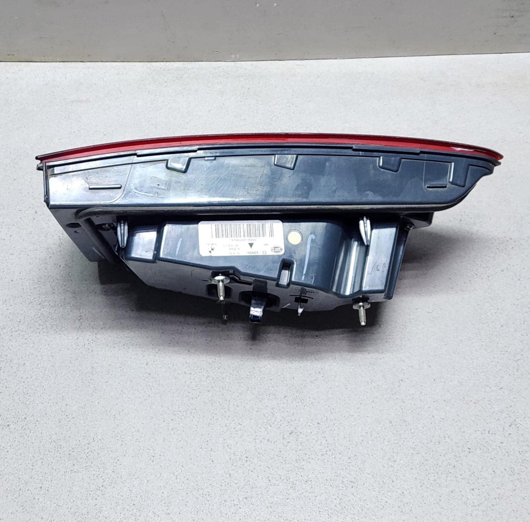 2016-2018 BMW X6 Tailgate Inner Light 7438826 X6 F16 F86 OEM