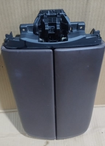 Load image into Gallery viewer, BMW G11 G12 STORAGE COMPARTMENT COVER P/N B314963