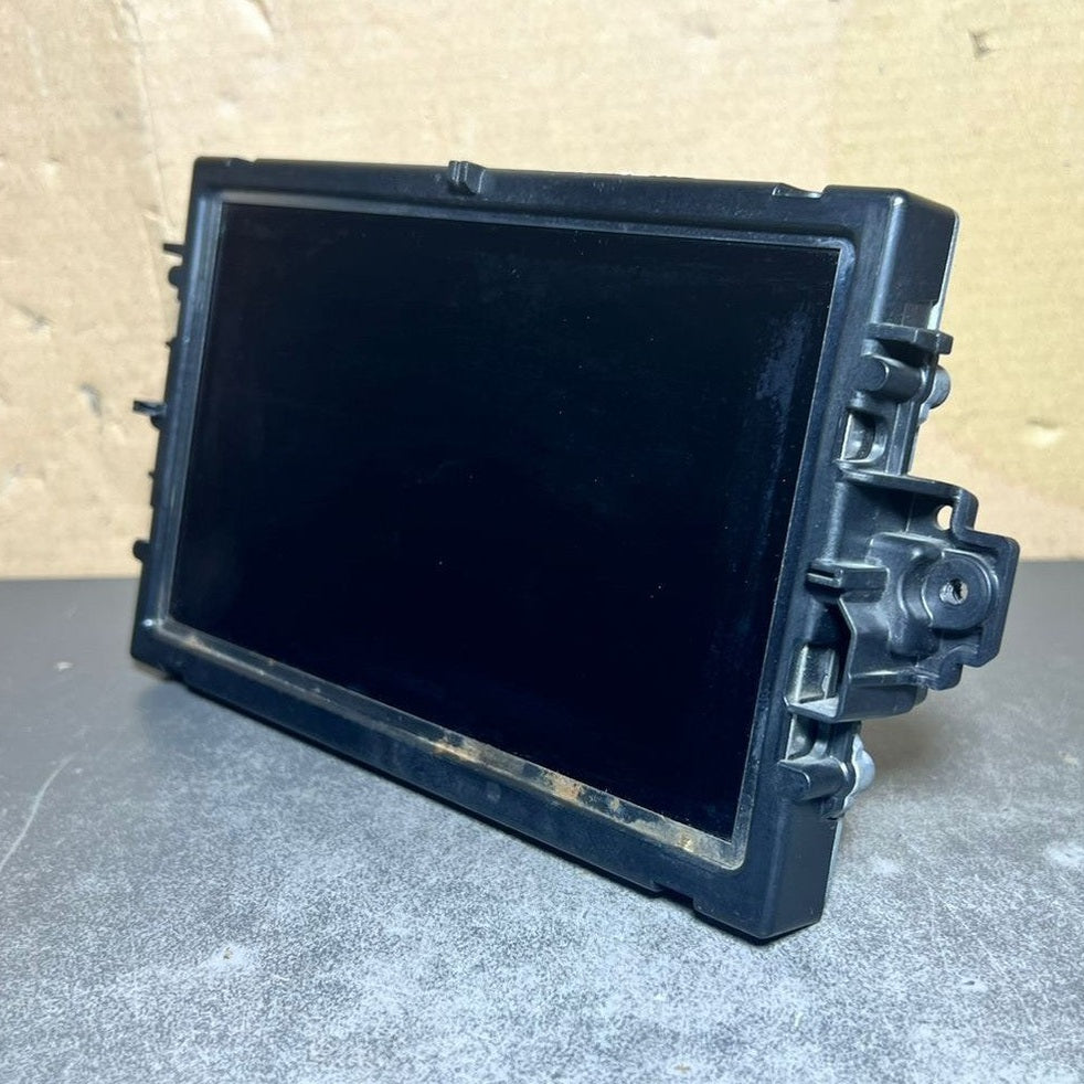 Mercedes W212 W204 GPS Navigation LCD Display Monitor Screen A172 9008500 OEM