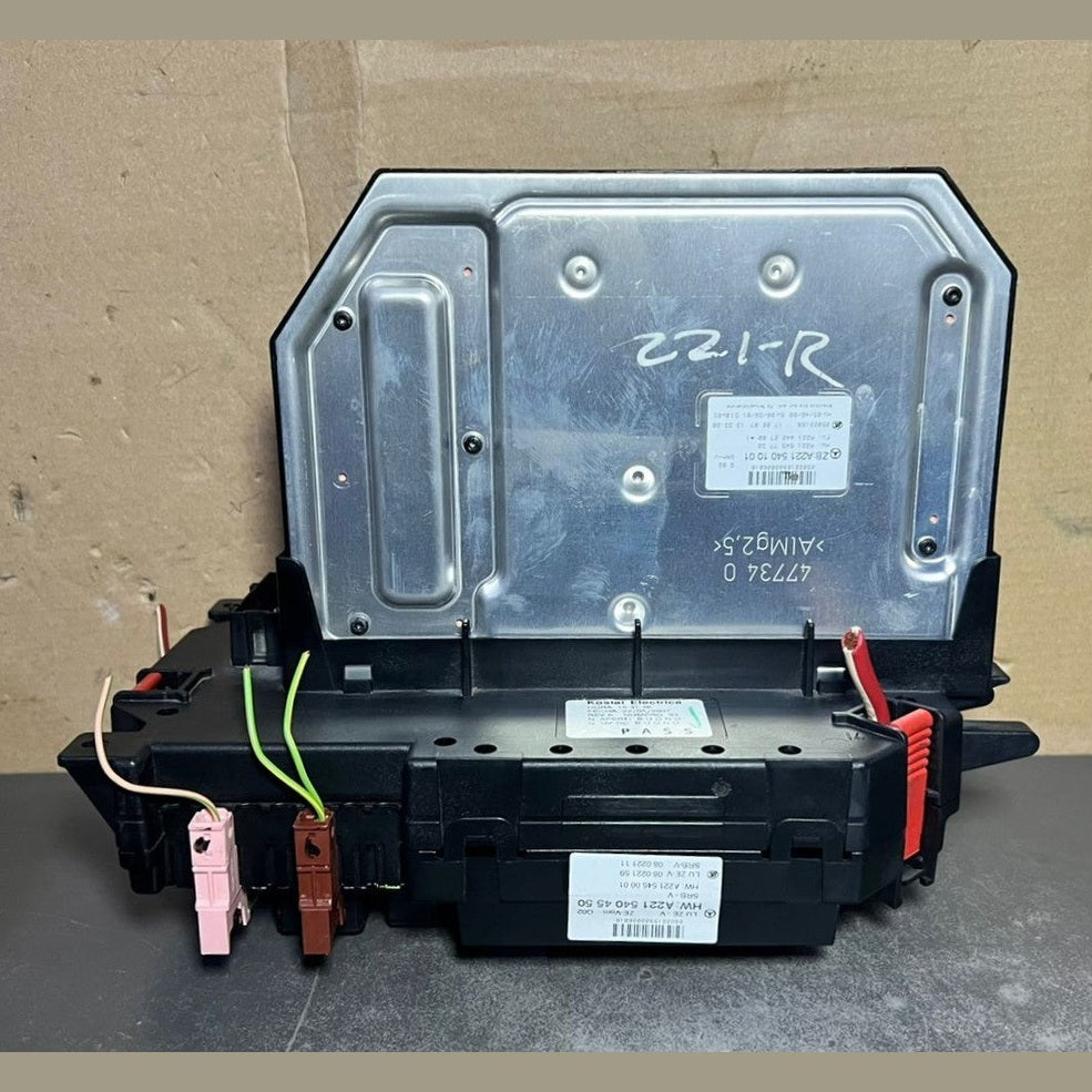 Mercedes W221 S-Class Front Fuse Relay Box SAM Control A221 5404550 \ 2215401001