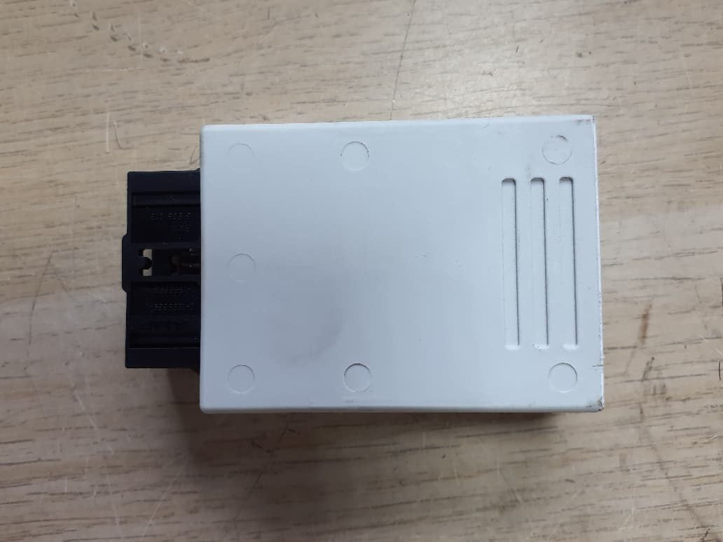 2014-2018 BMW X5 Steering Column Control Module 6882780 X5 F15 F85 and X6 F16 F8