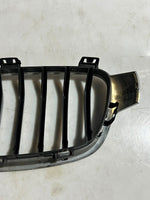 Load image into Gallery viewer, 2016-2018 BMW 3 Series F30 F31 F35 F80 330e Front BUMPER Grille 7295442 OEM