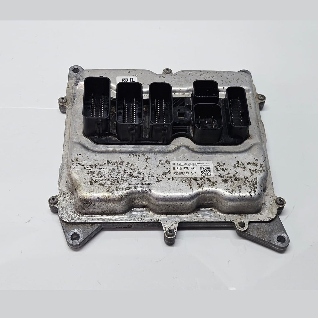 8610678-2011-2015 BMW X1 E84 N20B20A Engine Control Unit DME ECU Only OEM